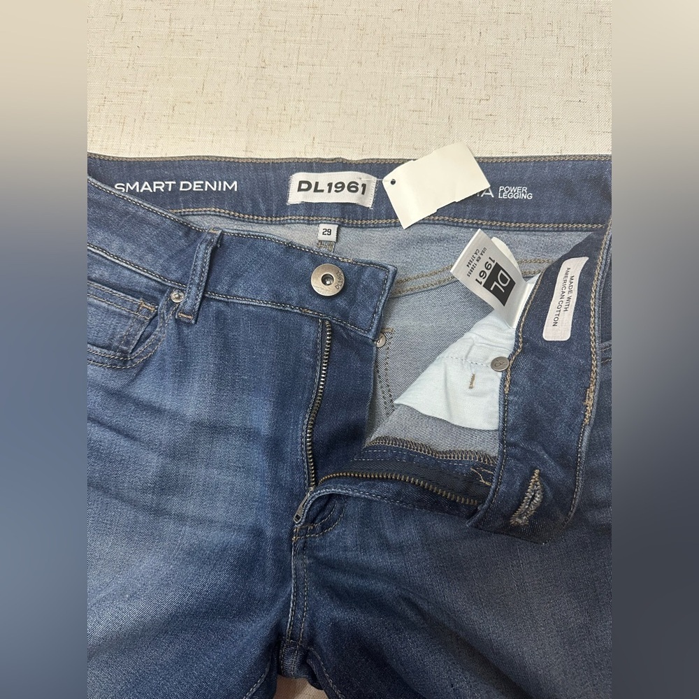 DL1961 Blue Women's Jeans - Picture 4 of 10